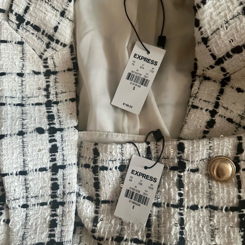 EXPRESS Plaid Tweed Boyfriend Blazer & High Waisted Button Mini Skirt Suit Set 6 - Picture 5 of 5